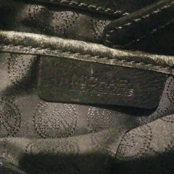Authentic MK bag - Picture 6 of 9